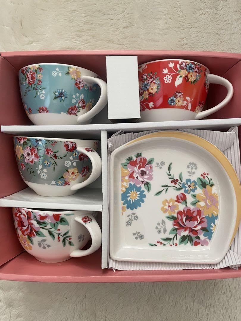 Zsolnay 花柄　カップ&ソーサー　4客セット Zsolnay 花柄 カップ&ソーサー 4客セット