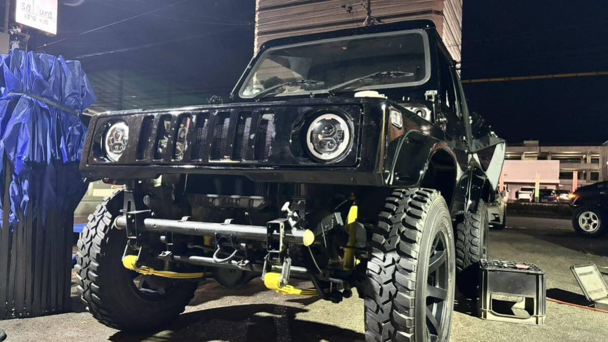 ランクルタイプ！ジムニー用ヘッドライト　ja11 ja12 ja22 ランクルタイプ！ジムニー用ヘッドライト ja11 ja12 ja22 70