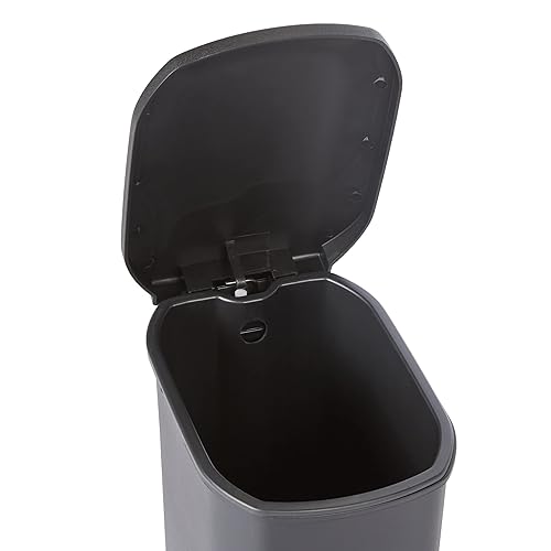 Miniatura 5 de Tienda Basics Cubo de basura compacto de plástico para baño con pedal manos libres, cierre silencioso, 6 litros, negro, tapa incluida