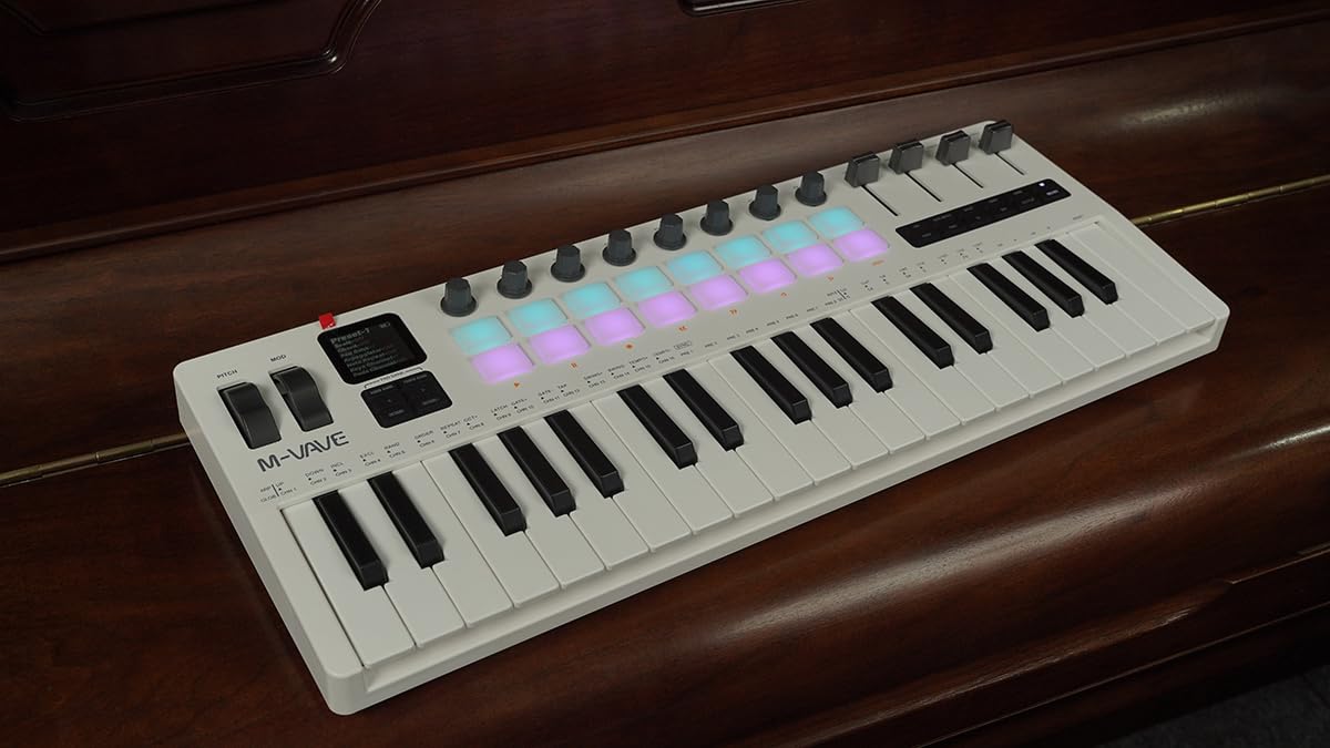 SMK-37 PRO Teclado MIDI de 37 teclas con sintetizador DX-7 FM, MIDI inalámbrico y secuenciador de 8 patrones, pantalla de 1.54 pulgadas, almohadillas RGB, arpegiador y con 16 almohadillas de batería