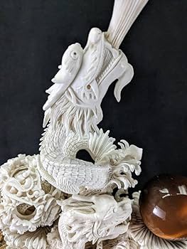 Amazon.co.jp: 牙彫刻 象牙風 龍 台座 天球（11層以上） 赤虎目