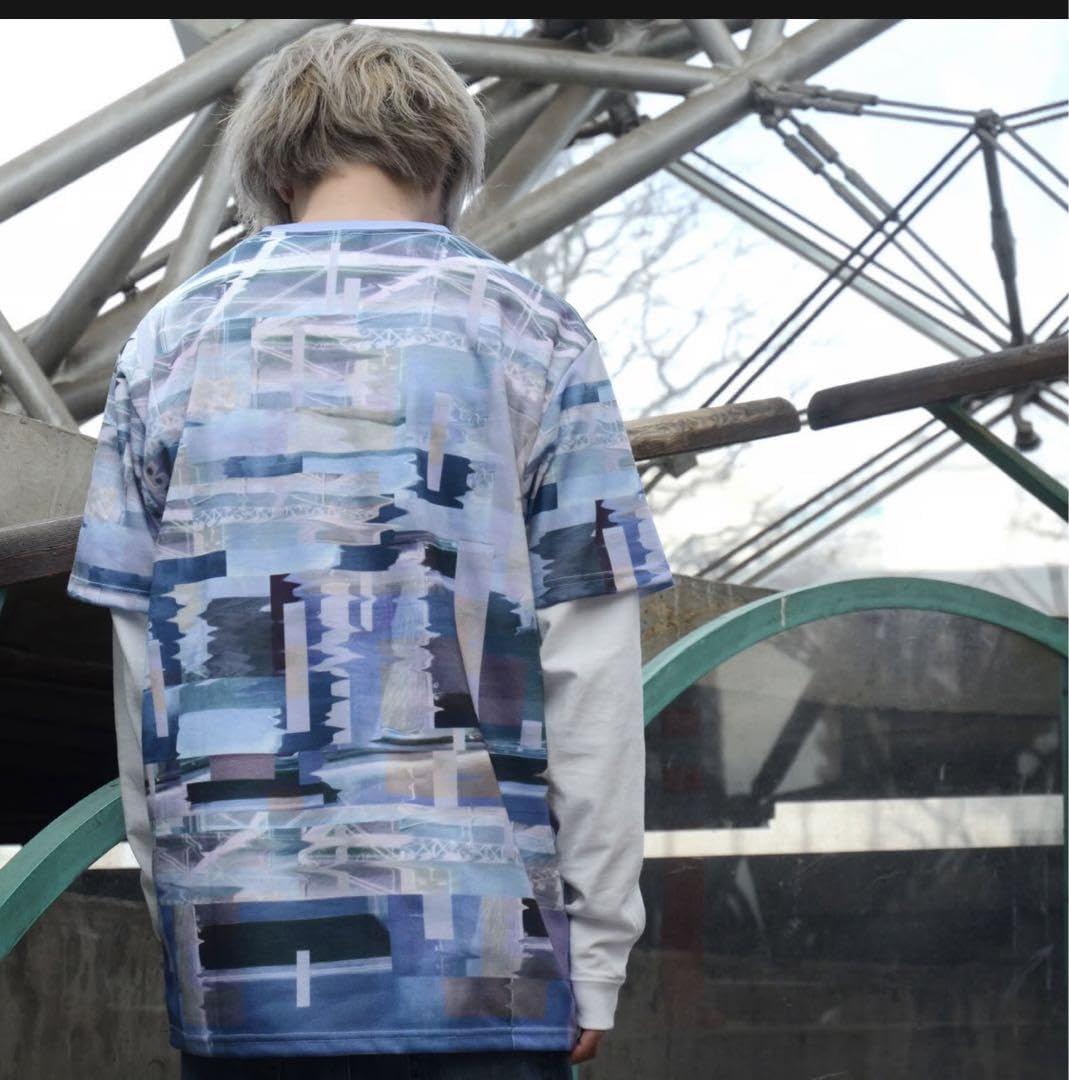 Amazon.co.jp: serial experiments lain フルグラTシャツ Lサイズ 