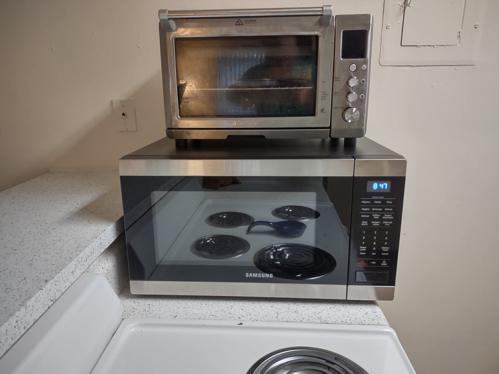 39/mo Finance Samsung Electronics Samsung MS19M8000AS/AA Large Capacity Countertop Microwave