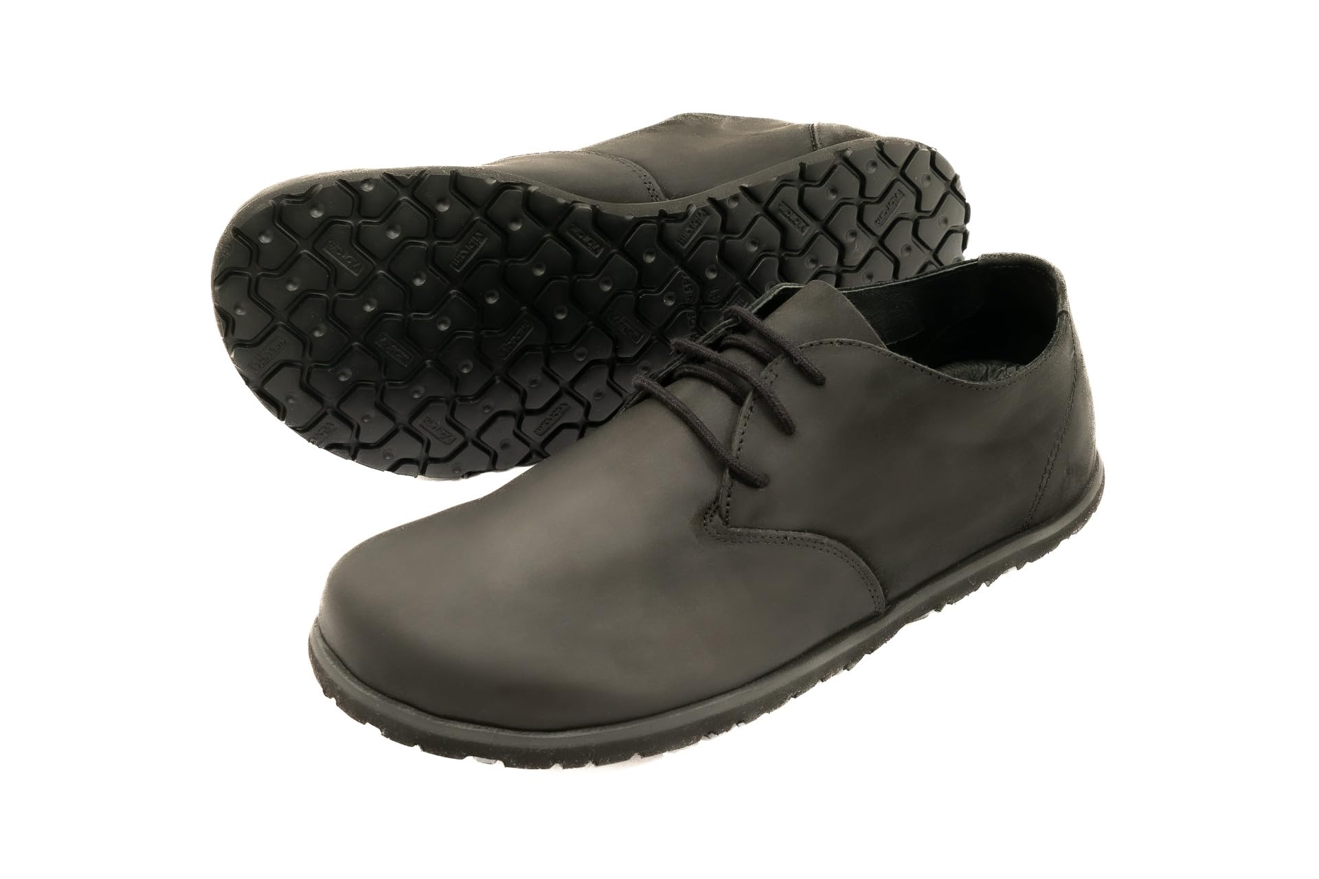 Pisuka Mei, Zapatos Minimalistas
