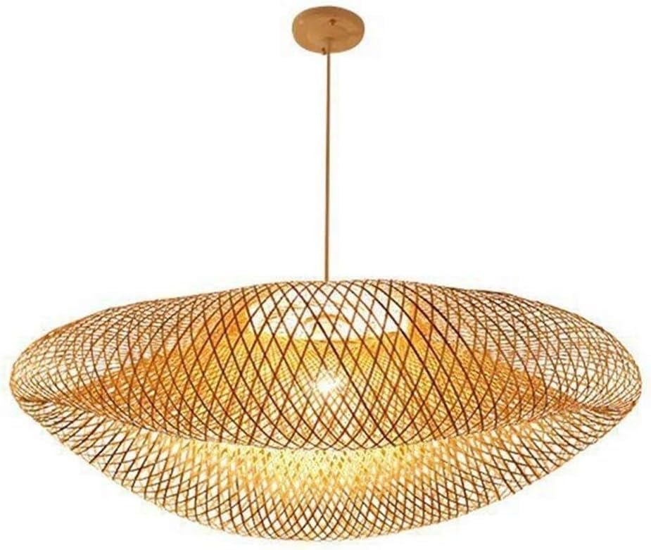 Lampe suspendue bambou pour éclairer une entrée sombre ou escalier