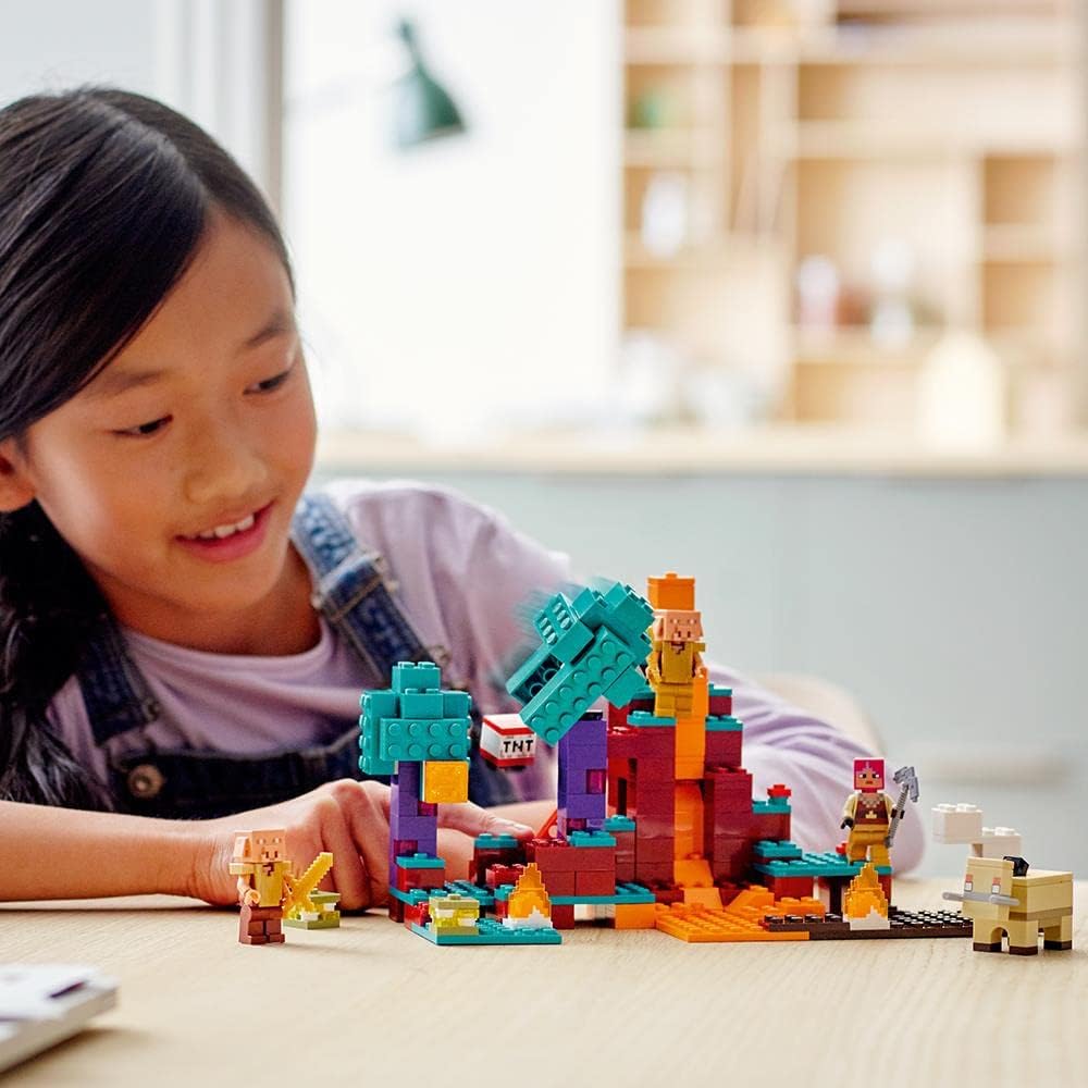 LEGO Minecraft The Warped Forest 21168 Hands-on Minecraft Nether Creative Playset; Fun Warped Forest Building Toy Featuring Huntress, Piglin and Hoglin (287 Pieces)