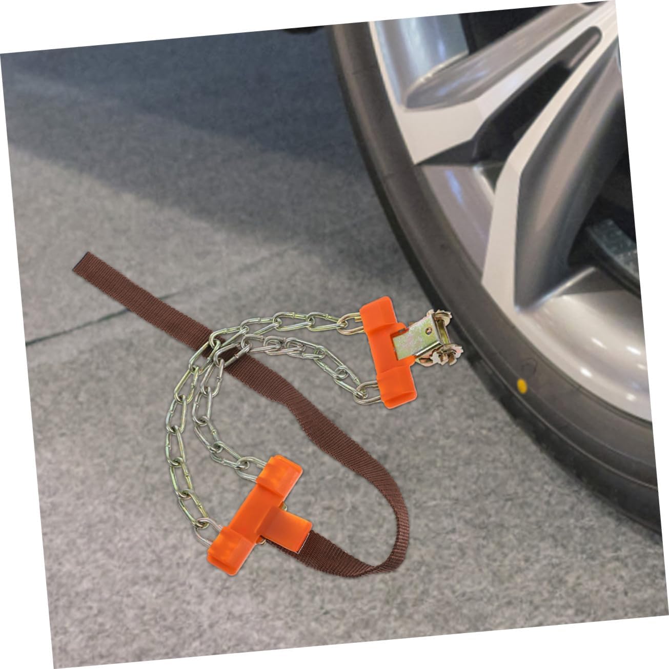 Reusable Car Tire Snow Chains Anti-skid Iron Construction Emergency Grip for Small Cars and SUVs Fit Stability Ice and Snow