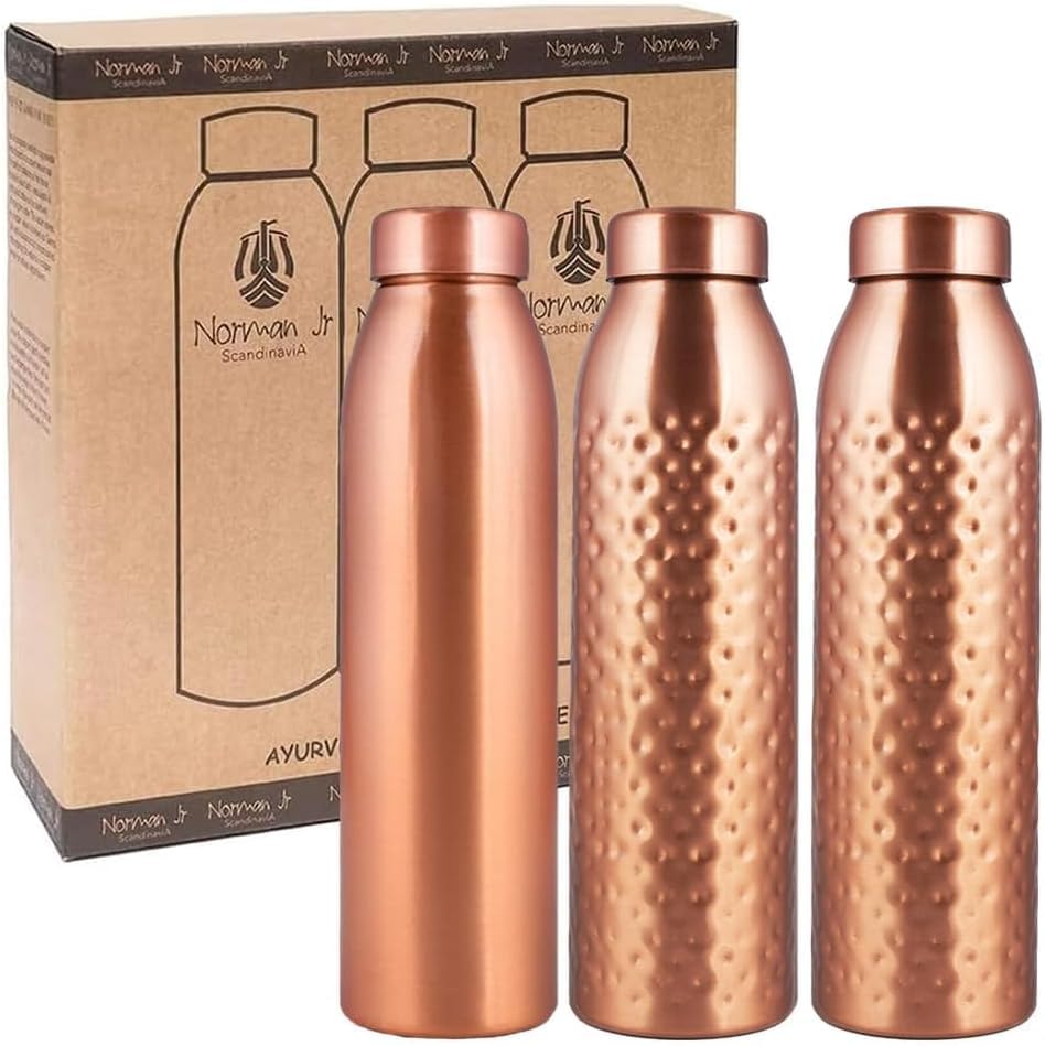 NORMAN JR. 100% reine Kupfer-Trinkflasche (1 l) 3-teiliges Geschenkset: 1glatt 2gehämmert; Ayurvedisches Kupferflaschen-Set für Männer & Frauen. Geschenkset für Vatertag Muttertag und Weihnachten.
