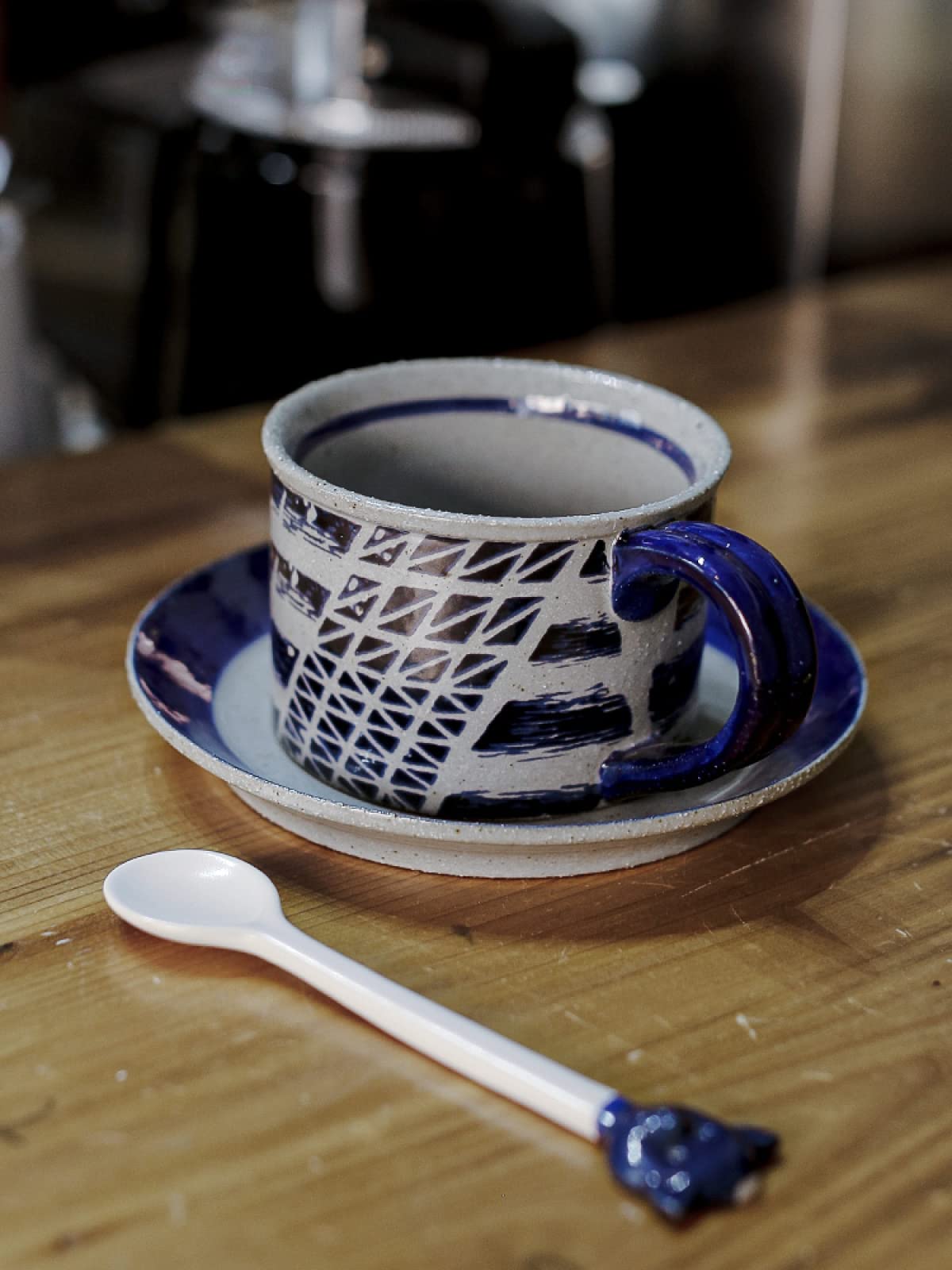 Kaffeetasse Tassen Kaffeebecher Tasse Mit Becher9,5 * 7,5 Cm Blau-Weiße, Handgefertigte, Grobe Keramik, Handbemalte Kaffeetasse Und Untertasse, Kleiner Luxus-Retro-Latte-Keramik-Pull-Blumenbecher Im