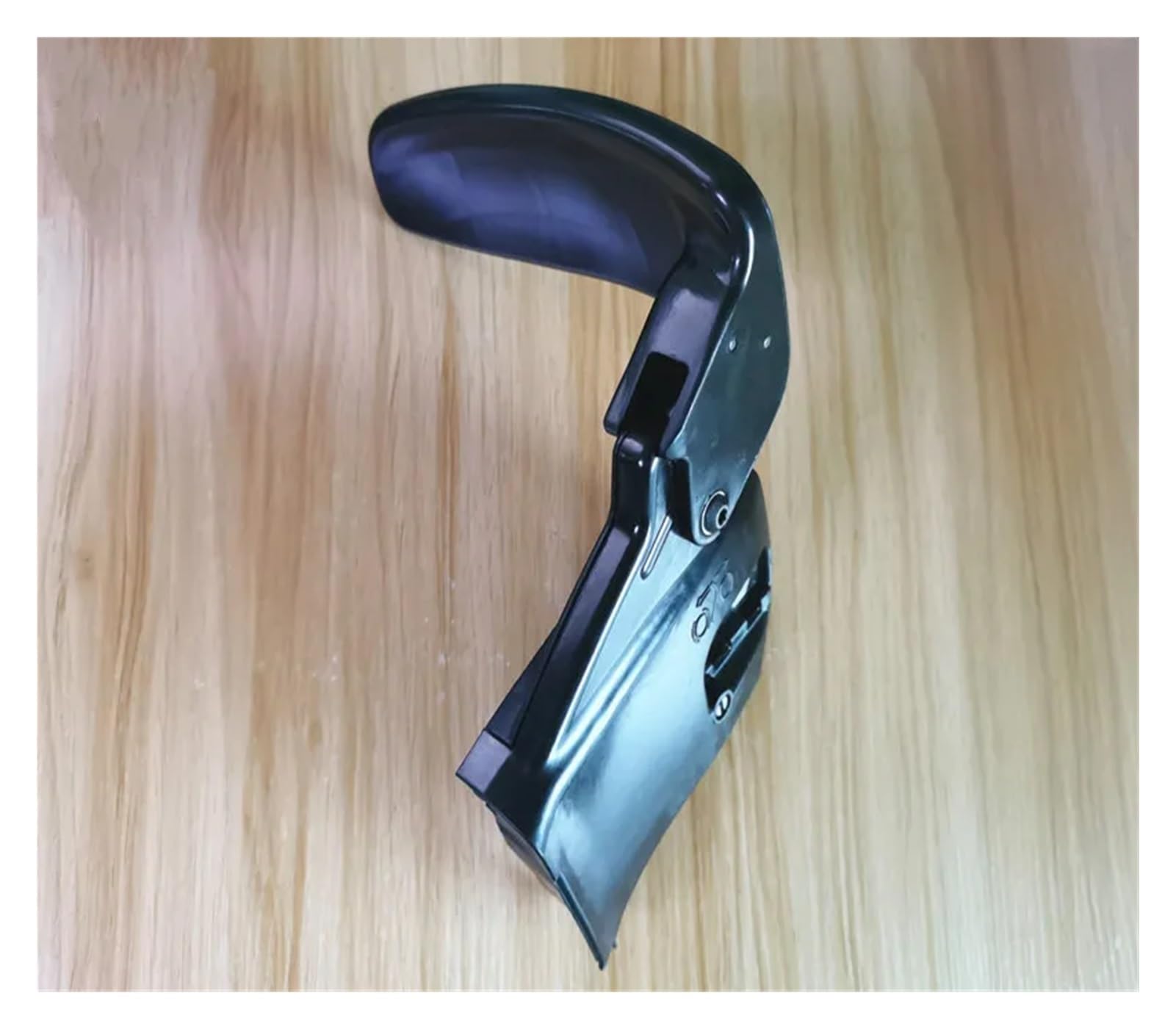 Il Coperchio del pignone della Catena è Adatto alla Motosega E-Ho CS-350 CS350T CS-350T CS-350TES CS350WES Freno con tendicatena Pezzi di Ricambio for motoseghe