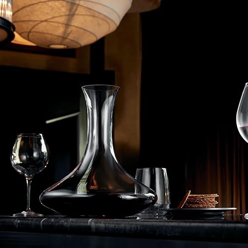 Miniatura 6 de Bormioli Rocco Decantador de vino premium, 65.25 onzas. Diseño atemporal, hecho de cristal de estrella de cristal, fabricado en Italia.