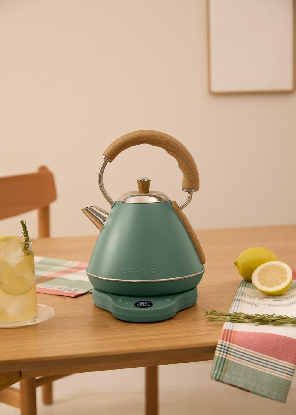 CREATE/KETTLE RETRO PRO/Bollitore elettrico da 1 L con controllo della temperatura verde salvia/Sistema di autospegnimento, ebollizione rapida, base antiscivolo, pannello trasparente, 1200W