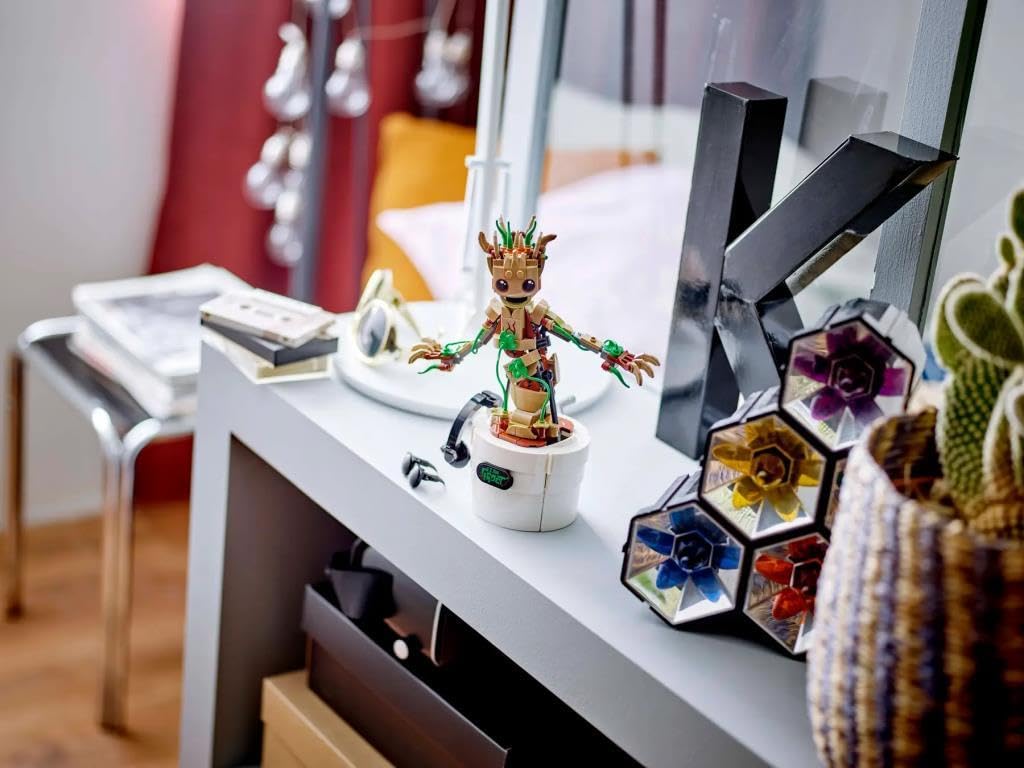 LEGO Marvel Groot Ballerino, Personaggio Giocattolo da Costruire con Funzione Danzante, Giochi Animati per Bambini e Bambine da 7 Anni in su, Idea Regalo Supereroe Avengers da Collezione 76297