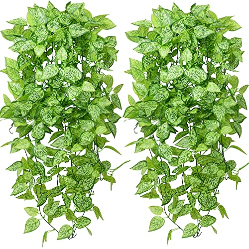 Artificial Hanging Plants 2pcs Fake Hanging Plant Artificial Faux Plant Outdoor UV Resistant Plastic Plants (Green)