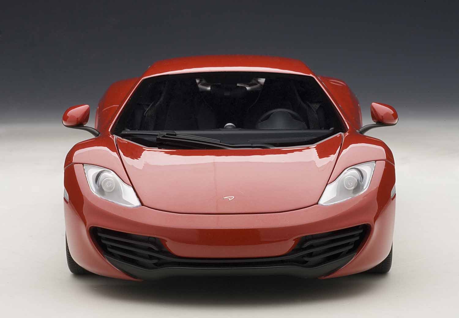 Amazon | AUTOart 1/18 マクラーレン MP4-12C (レッド) 完成品