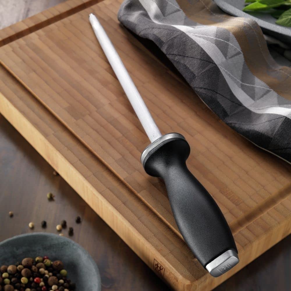 ZWILLING Acciaino Da 26 Cm Con Manico In Materiale Sintetico Nero Per Affilare Coltelli
