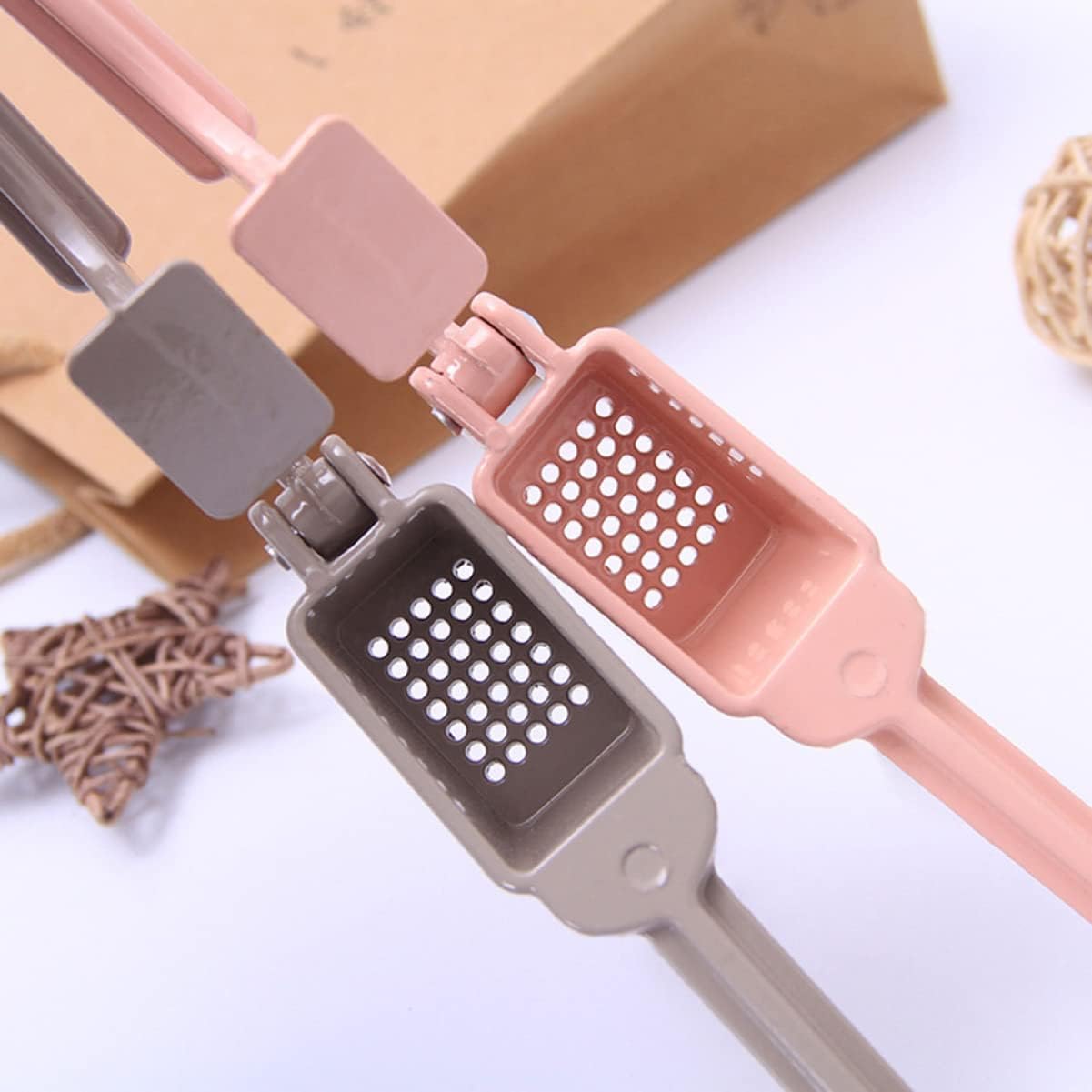 UPKOCH Garlic Press Crusher Garlic Press Garlic Mincer Garlic Crusher Garlic Mincer Garlic : Home & Kitchen