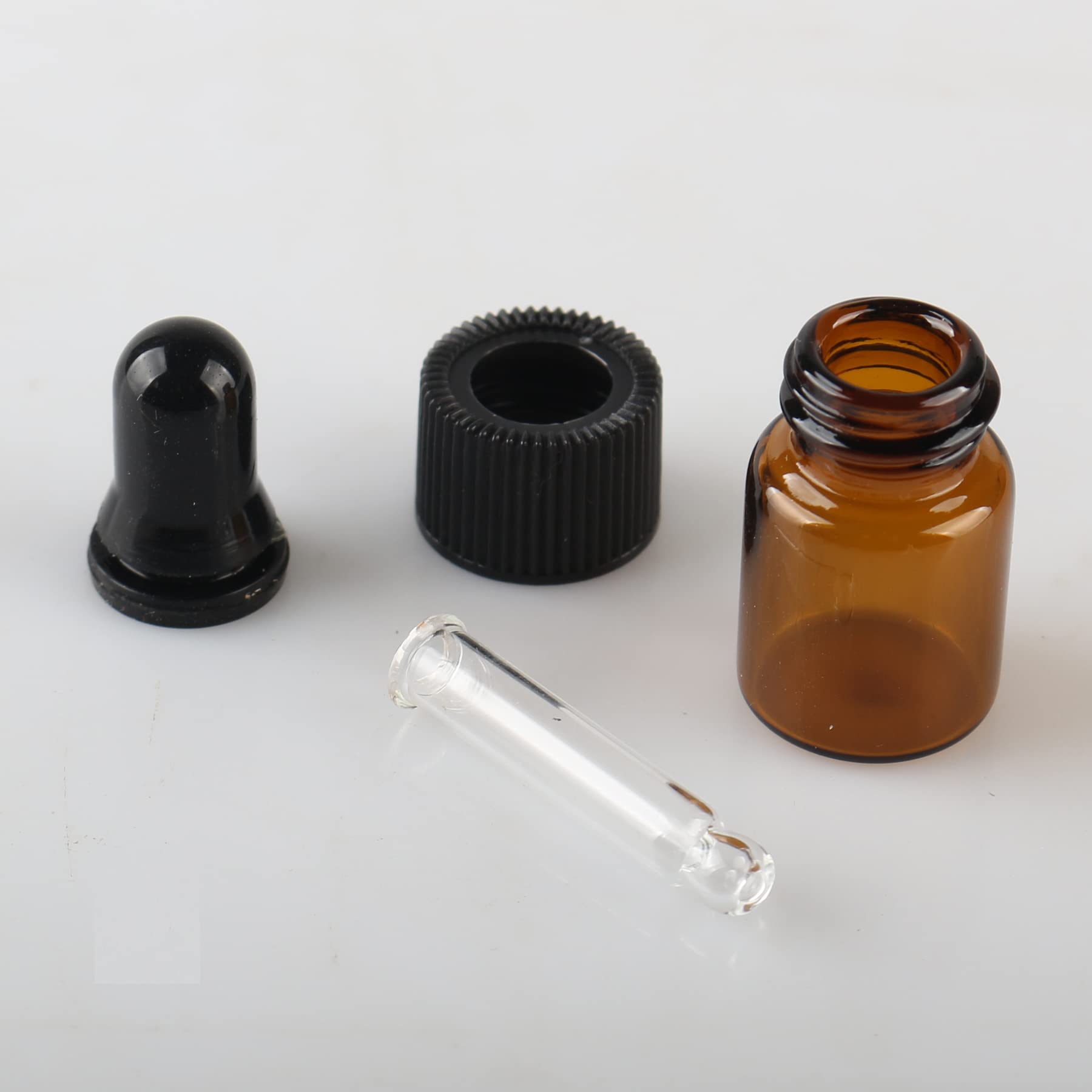 200 Stück 5ml Mini Braunglasflasche mit Pipette Leere Braune Glasflasche Pipettenflasche Klein Probe Glas Tropfflasche für Ätherisches Öl Parfüm Flüssigkeitsflaschen mit Trichter