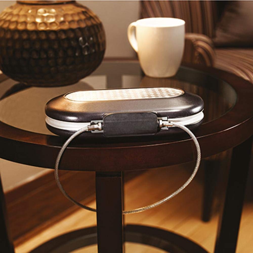 MASTER LOCK Mini Coffre-fort Portable [Avec Câble] [Combinaison] [Blanc] 5900EURDWHT - Assurez la sécurité de vos biens lorsque vous êtes en déplacement - 6 cm x 24 cm x 12,9 cm