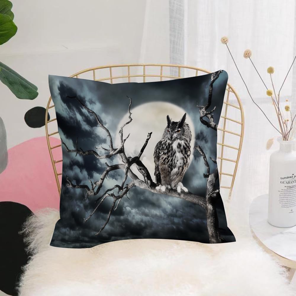 HYOSXW Cushion Cover,Throw Pillow Case Home Decorative for Living Room Bedroom Sofa Chair 16X16 Inch,Owl Perching On A Tree Against The Moon,Pillowcase 40X40cm