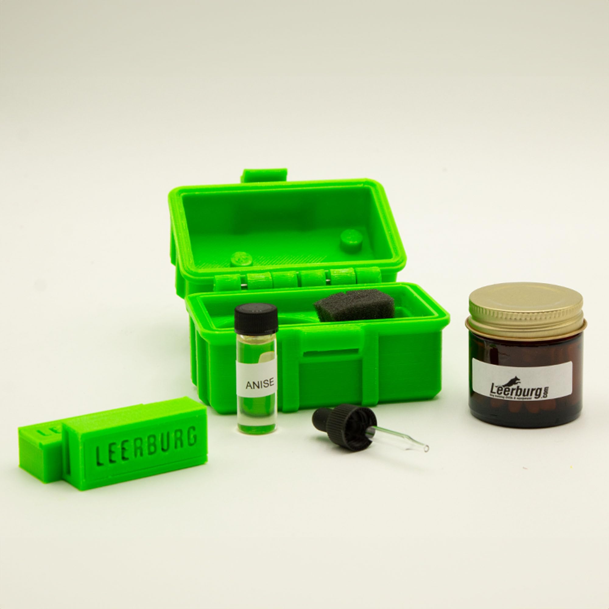 Leerburg 1 Odor Scent Work Kits - Earth Magnetic Odor Box - Anise, Clove, Cypress, Myrhh, Pine, Sweet Birch, Vetiver, Wintergreen, No Odor (Lime Green)