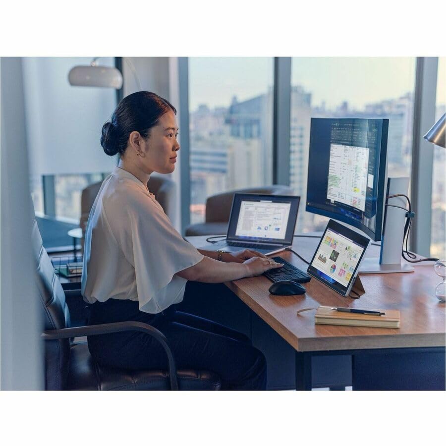 Image of HP 514pn 14 inch Class WQXGA LED Monitor - 16:10 - Silver - 14.3 inch Viewable - in-Plane Switching (IPS) Black Technology - LED Backlight - 2560 x 1600-16.7 Million Colors - 400 Nit - 7 ms - 75 Hz Refresh