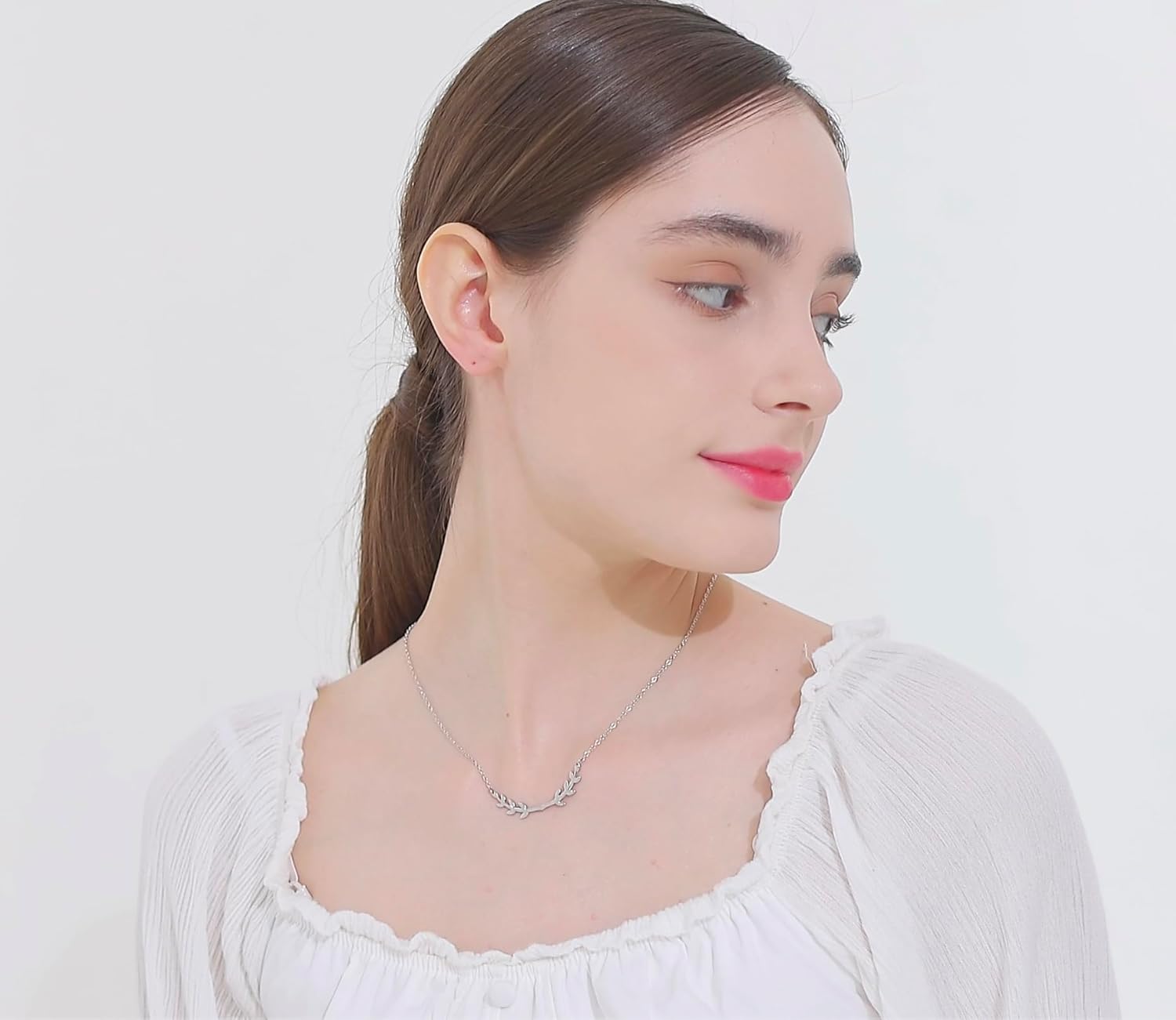 Design Stainless Steel 18K Gold Rosegold Plated Leaves Leaf Laurel Olive Branch Pendant Dainty Necklace For Women - Image 3