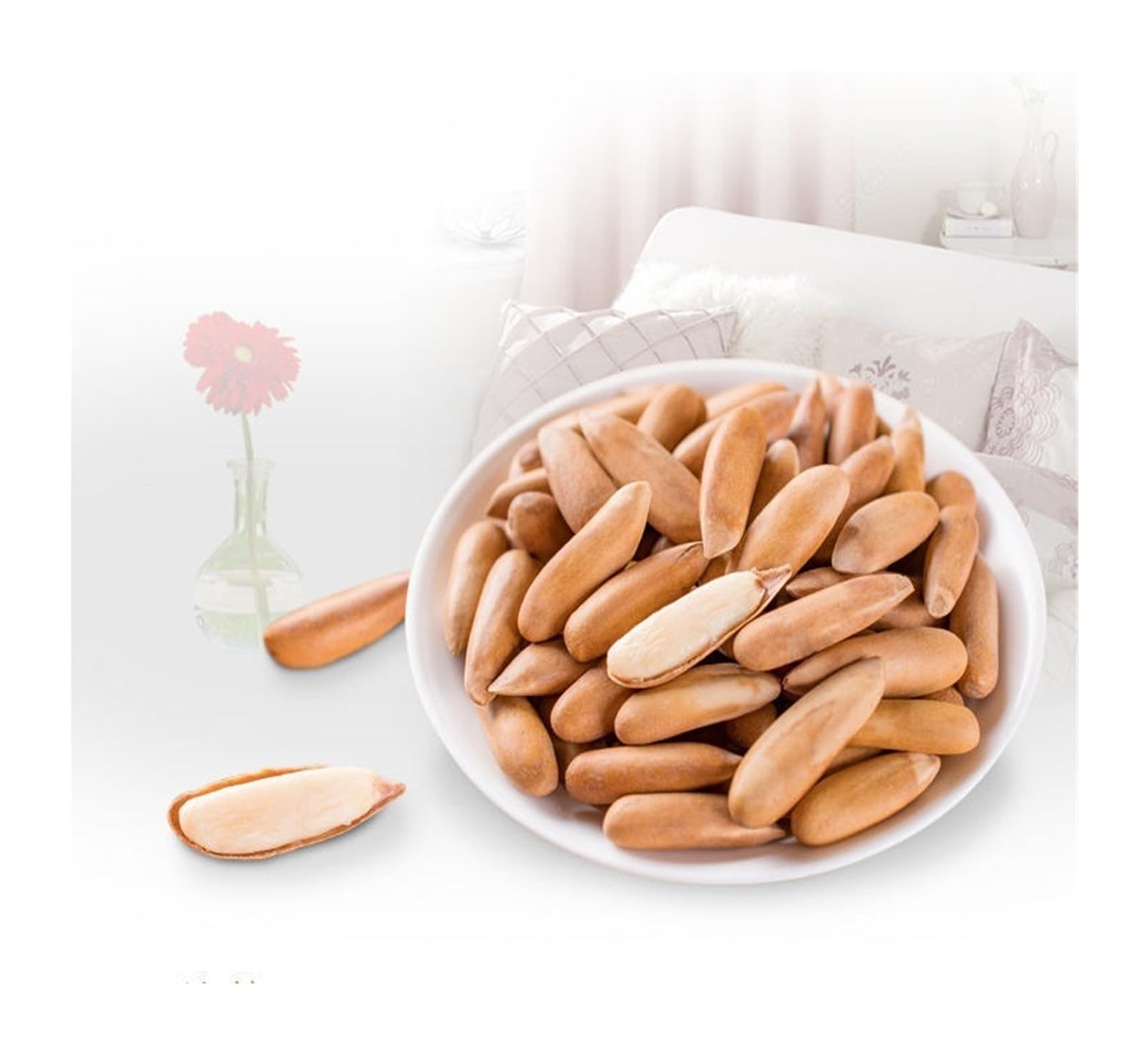 250 g brasilianische Pinienkerne, dünnschalig, fleischig, knackig und mit Pinienduft, mit einem reichen nussigen Aroma.(2pcs)