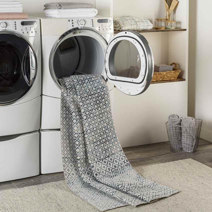 https://m.media-amazon.com/images/I/61-kbKW6loL.jpg