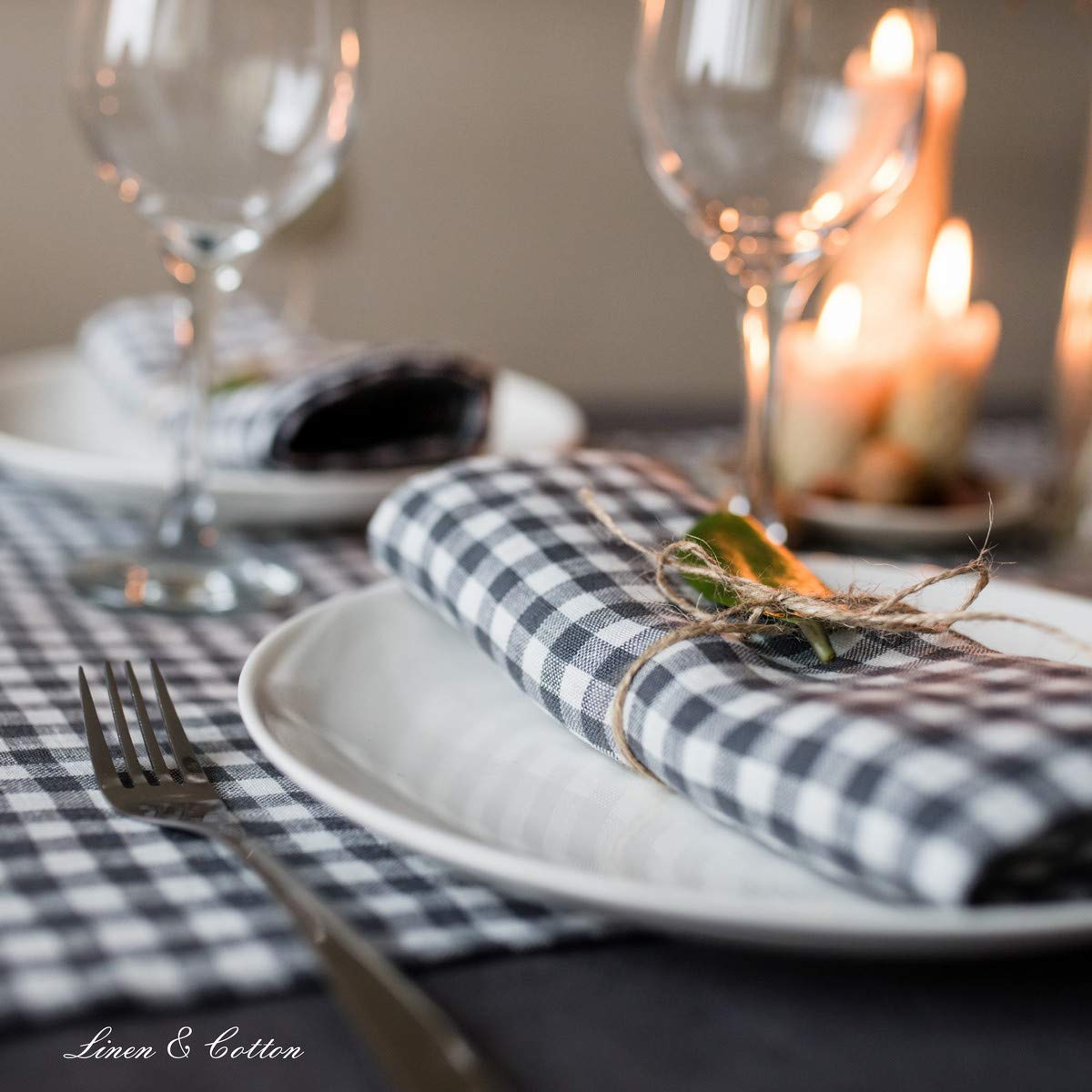 Linen & Cotton Tovaglioli di Stoffa a Quadretti Grigi e Bianchi Estella Set di 4-100% Lino, Grigio Bianco (32 x 32 cm) Tovaglioli Country Rustici per Tavolo Cucina Caffe Ristorante Primavera Pasqua