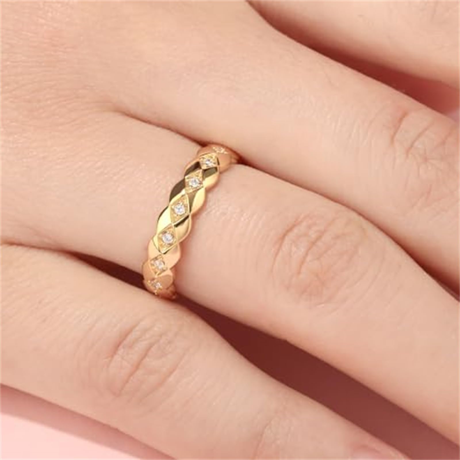 Jeulia Damen Gold Band Ring Wasserfest Vergoldet Verlobungsring Zirkonia Bandring Geometrisch Fingerring Sterlingsilber Blumenring für Frauen Versprechnung Hochzeit Geburtstag Geschenk