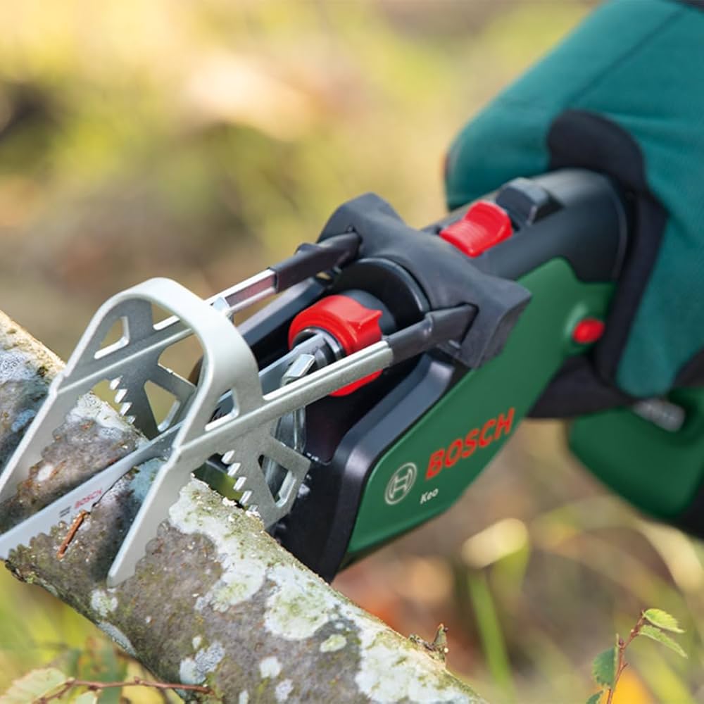 Amazon | ボッシュ(BOSCH) コードレスのこぎり (18V2.5Ah