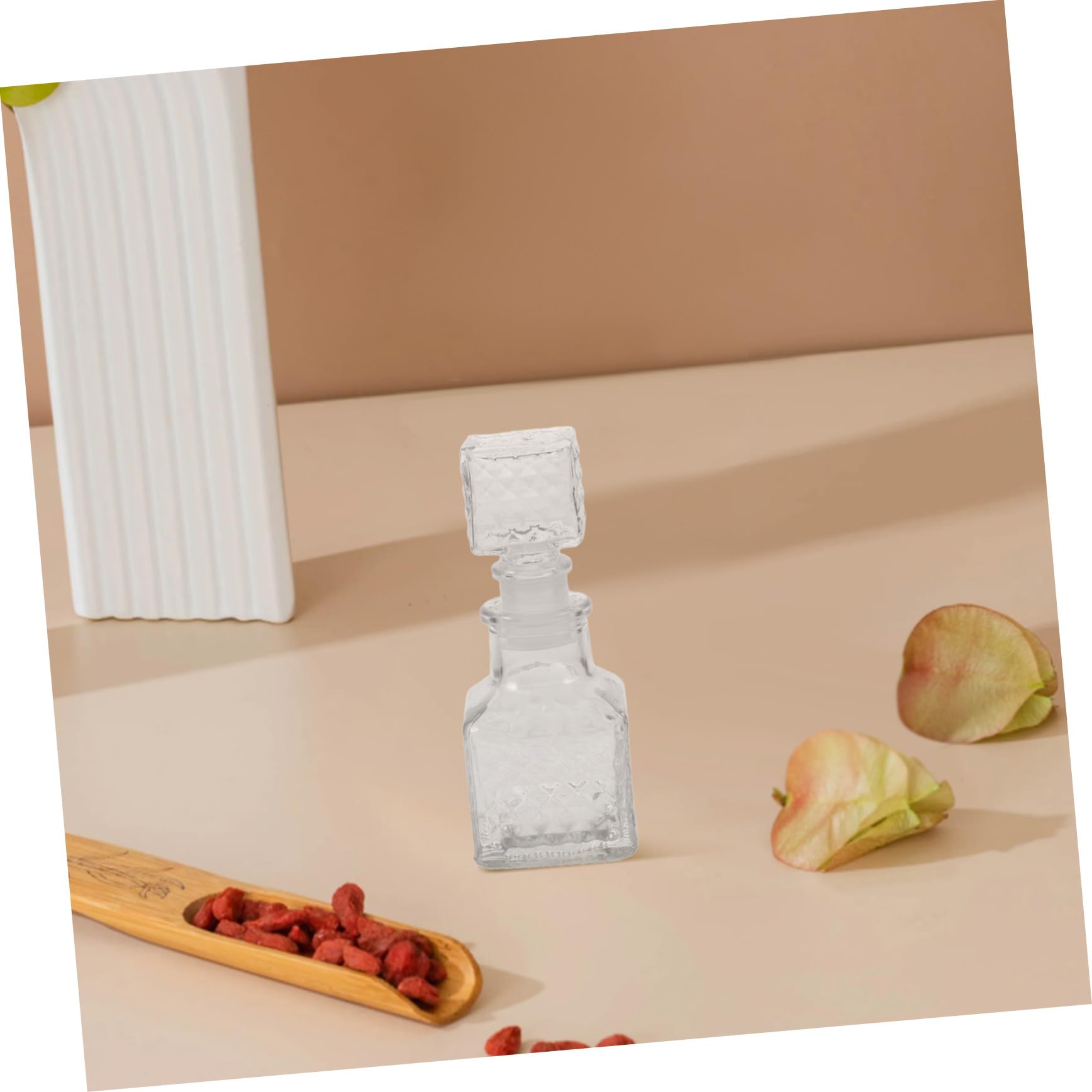 Ipetboom Lot de 6 Carafons à Vin en Verre Transparent 50 Ml, Aérateur, Accessoires pour Whisky, Bouteilles Décoratives Compactes pour Dégustation et Conservation des Spiritueux