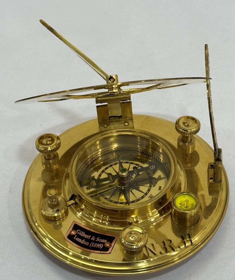 Large 4.5-INCH Solid Brass WEST, London, Sundial Compass with FINE Callibration Gorgeous Cream DIAL