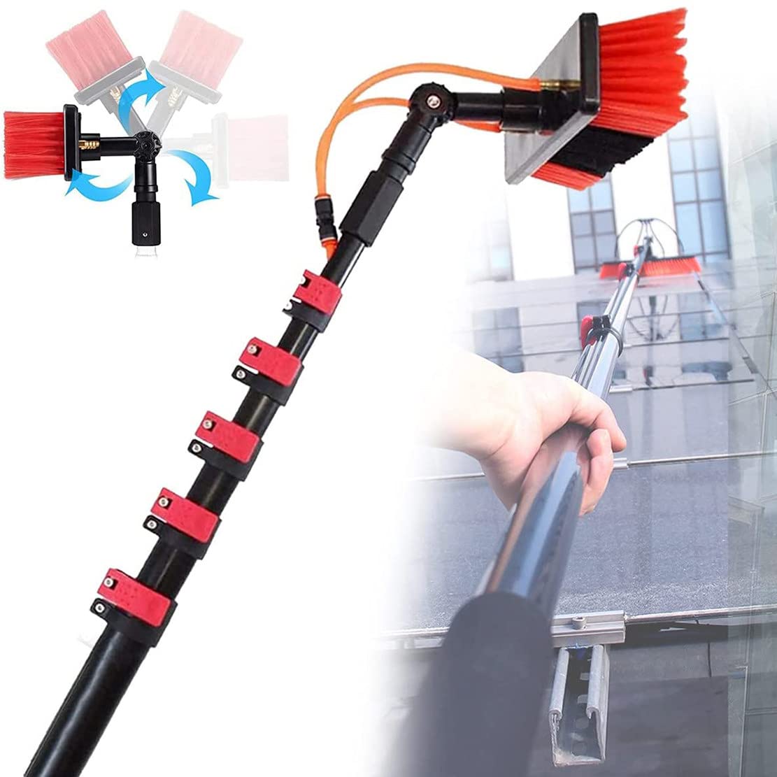 Panneaux photovoltaïques et solaires nettoyage avec télébrosse et système alimenté en eau