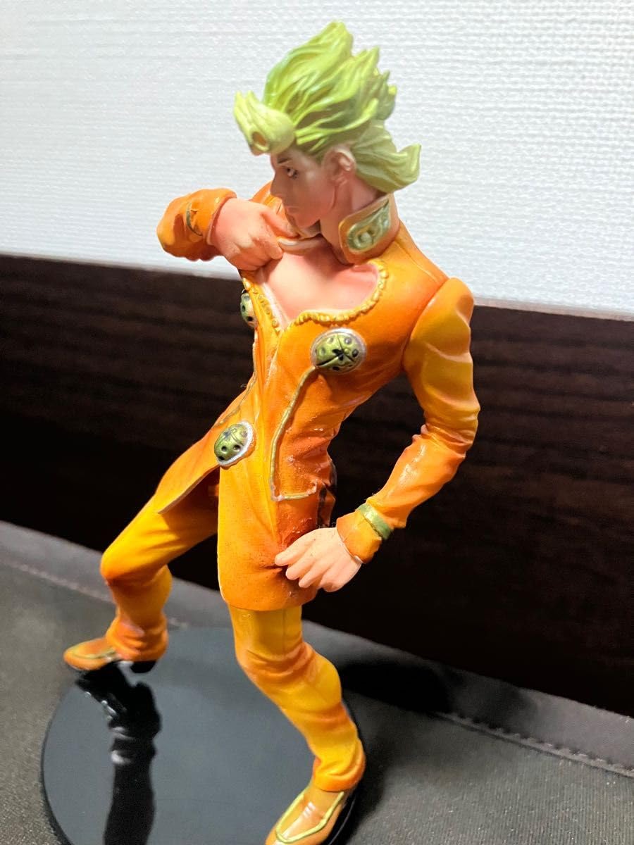 Amazon.co.jp: ジョジョの奇妙な冒険DXポージングフィギュアジョルノ