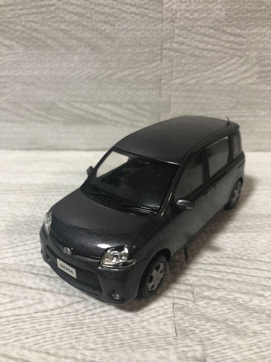 Amazon | 1/30 トヨタ シエンタダイス 非売品 カラーサンプル ミニカー