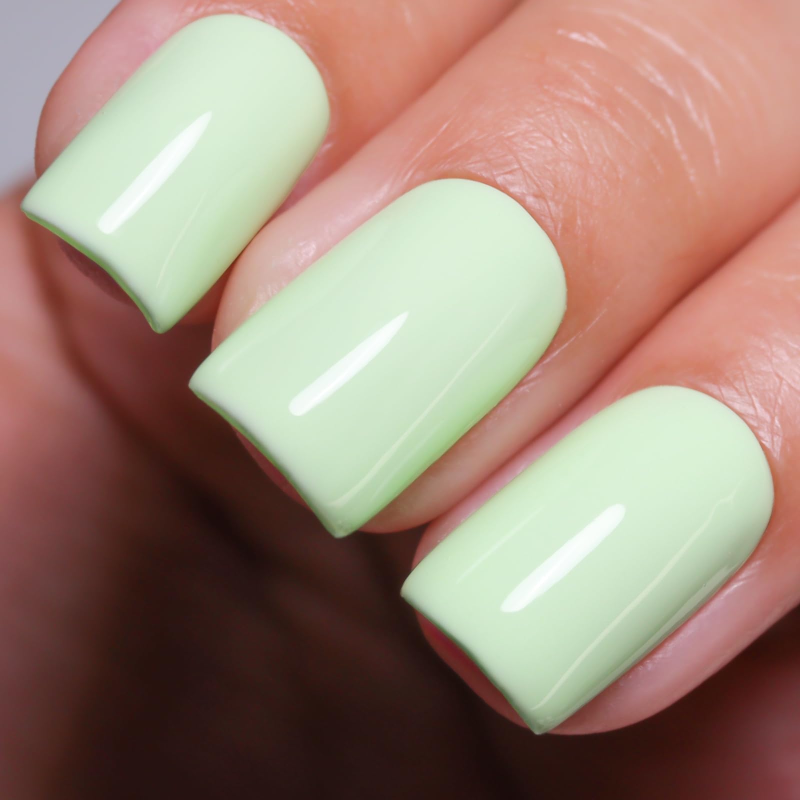 Ozzeal Pastel Gel Polish, 0.5 Fl Oz Light Green Gel Nail Polish Spring Summer Soak off LED UV Gel Nail Polish Art Starter Manicure Salon DIY Nail Gel