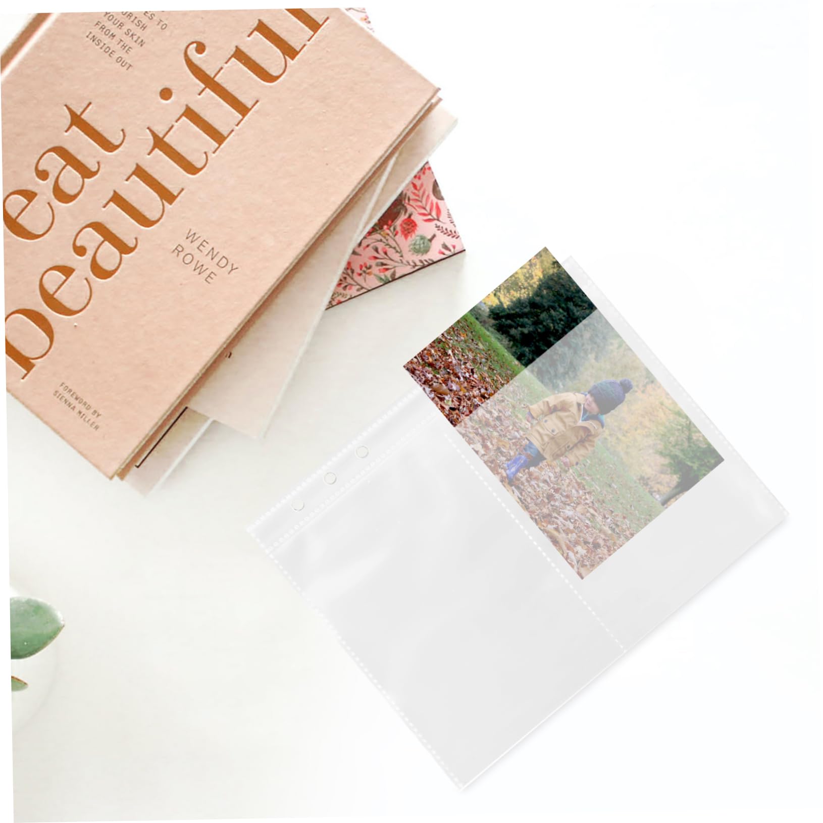 HOOTNEE Scrapbook Refill Pages 50pcs A5 Photo Album Refill Pages Protective Sleeves Money Photos Holder