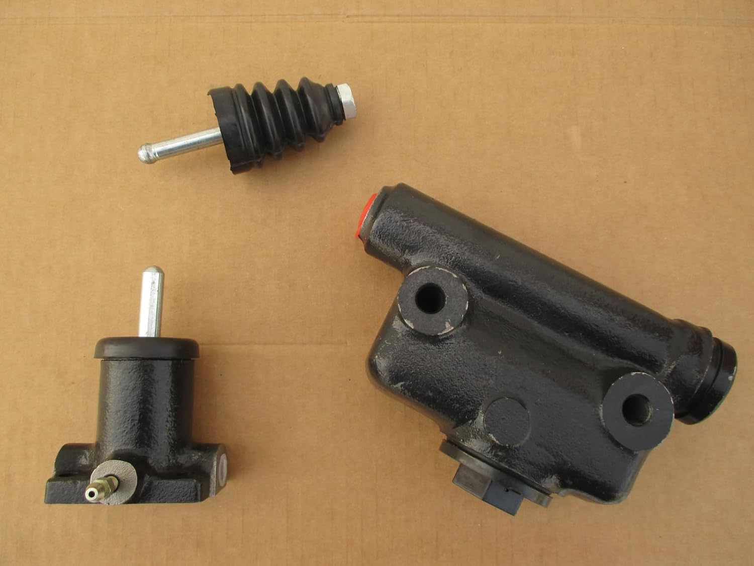 Replacement for fits BRAKE MASTER + SLAVE CYLINDER KIT FOR CASE 430 470 530 570 INDUSTRIAL 480 480B