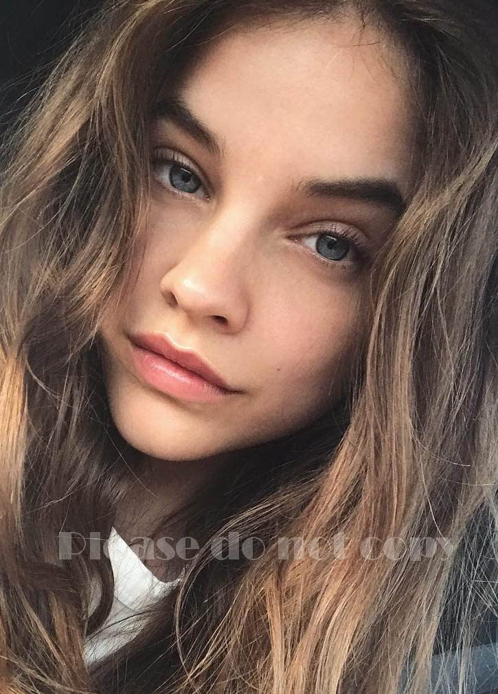 Amazon.co.jp: ヴィクトリアズシークレット Barbara Palvin