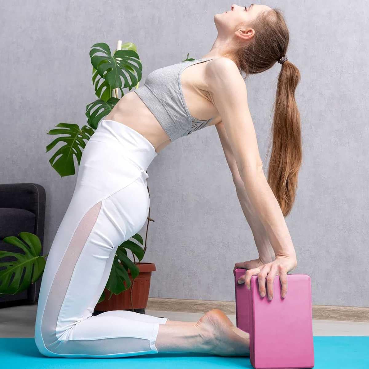 2 Pezzi Blocchi Yoga, Schiuma EVA Mattoni Fitness Yoga Blocks Alta Densità e Antiscivolo per Migliorare forza Equilibrio e Flessibilità Mattoncini Leggeri per Pilates