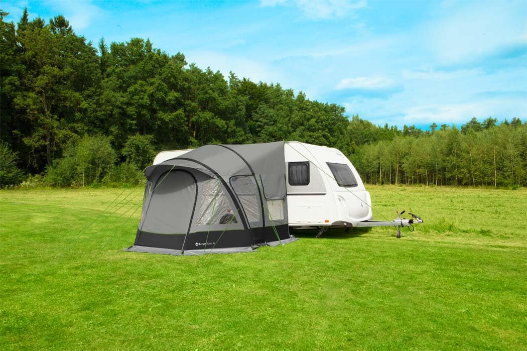 BERGER Garda Air Luftvorzelt | Wohnwagenvorzelt Teilvorzelt aufblasbar | Schnellaufbau Zelt Vorzelt für Wohnwagen Camping Wohnmobil Caravan | 3x3m, Anbauhöhe 240-255cm, 15 kg