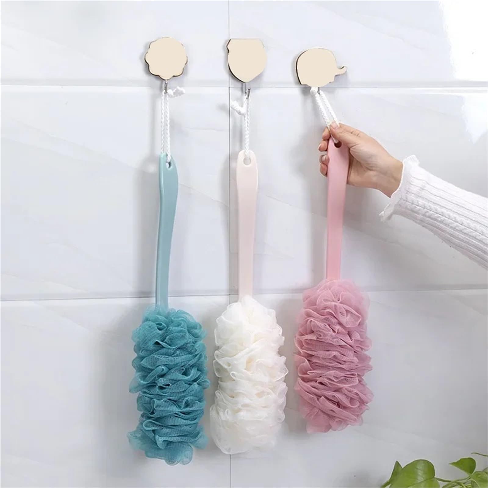 RüCkenbüRste 2Pcs Körper Bad Dusche Wäscher Pinsel Langen Griff Hängen Weiche Mesh Zurück Schwämme Bad Dusche Pinsel Körper Reinigung Zubehör Zum Baden(Pink)