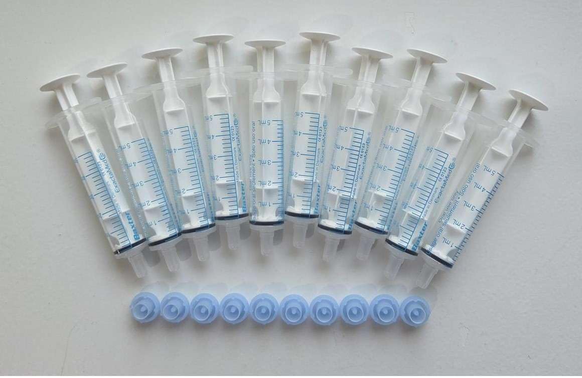 ExactaMed Oral Liquid Medication Syringe 5cc/5mL 10/PK Clear Medicine Dose Dispenser With Cap Exacta-Med BAXTER Comar Latex Free