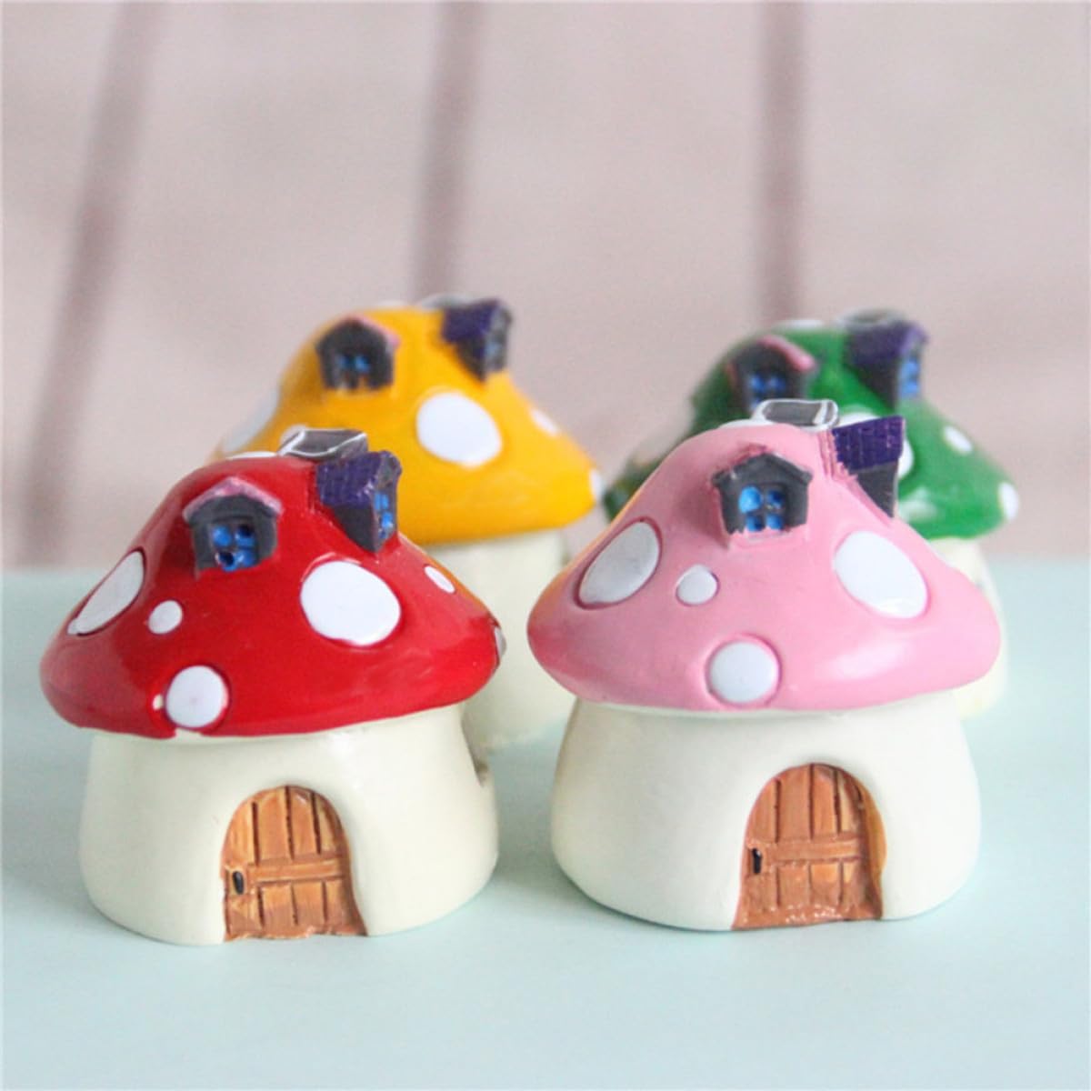 MERRYHAPY Miniature Mushroom House Resin Red Garden Decoration Ornament