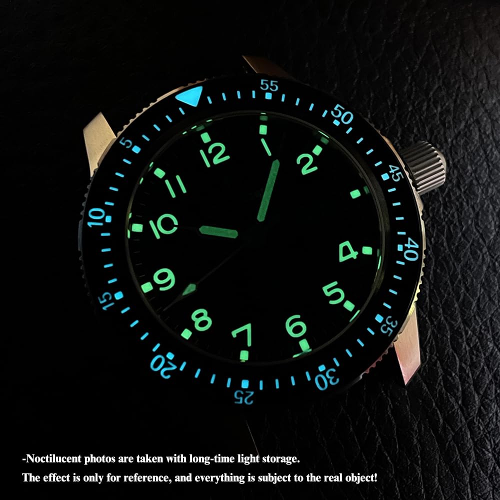 Steelflite Montre automatique de plongée de style militaire avec cadran lumineux, affichage jour-date, étanche jusqu'à 200 m