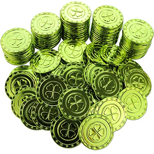 AEVBSOY 100 Pcs St. Patrick's Day Coins Shamrock Coins Lucky Saint Patrick's Day CoinsTable Sprinkles Table Scatter Decoration Coins Green Plastic Embossed 4 Leafs Coins Party Favor Supplies