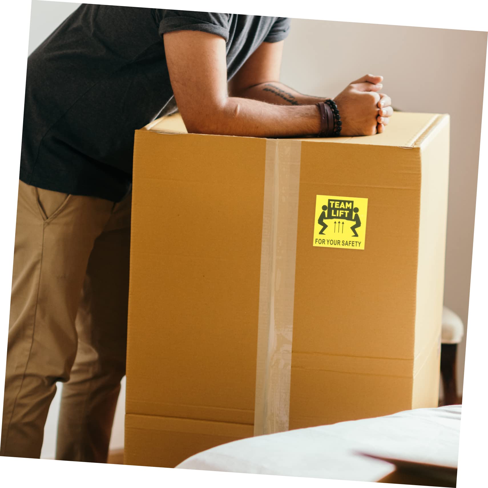 Alipis 100pcs Yellow Caution Tags Adhesive Stickers Logistic Sticker Removable Labels