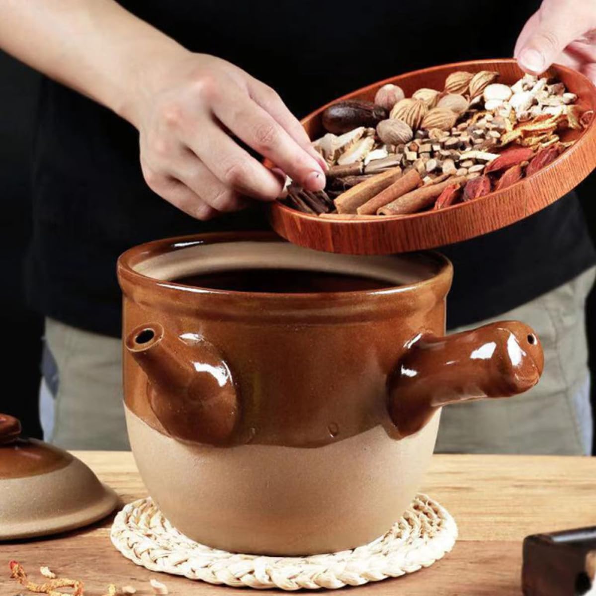 PLAFOPE 3l Kleiner Auflauftopf aus Ton für Sicheres Kochen von Suppe und Reisnudeln Keramischer Medizintopf für Küche und Tägliche Zubereitung